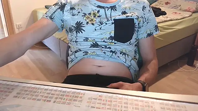 Snapshot of SissyStefanie chatting on July 7, 4:11 pm SissyStefanie online show from July 7, 4:11 pm