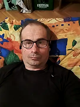 Snapshot of gendos777 chatting on October 12, 9:25 pm gendos777 online show from October 12, 9:25 pm