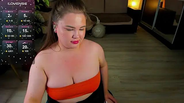 Snapshot of Carolina_bby chatting on July 2, 3:23 am Carolina bby online show from July 2, 3:23 am