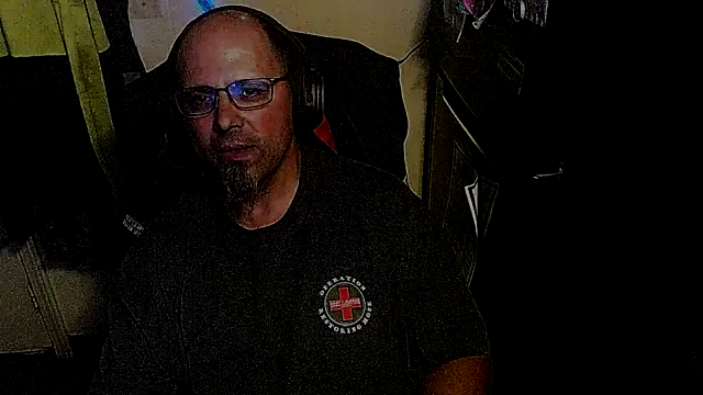 KrazyLegz online show from November 1, 10:12 pm