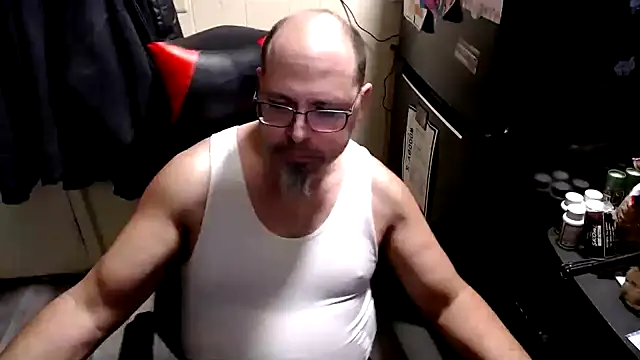 KrazyLegz online show from December 17, 12:27 am