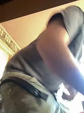 bigJohnson223 online show from January 18, 10:17 pm