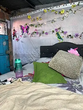 NinaGauther online show from February 11, 2:11 pm