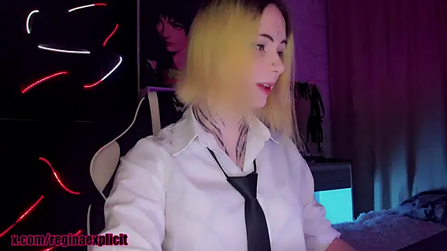 Snapshot of snake__bites chatting on September 25, 8:34 pm snake  bites online show from September 25, 8:34 pm