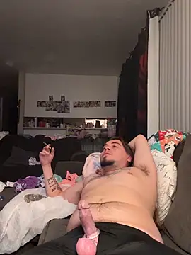 jjdickhit99 online show from April 17, 5:43 am