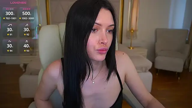 Snapshot of MilaSecrett chatting on May 8, 1:38 pm MilaSecrett online show from May 8, 1:38 pm
