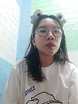 Nanoko online show from May 31, 4:47 pm
