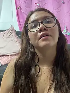 Snapshot of solecito_22 chatting on January 3, 7:38 am solecito 22 online show from January 3, 7:38 am