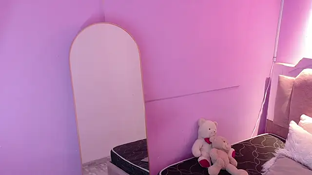 LoveQueen2 online show from March 29, 11:54 am