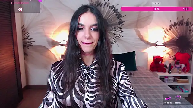 KatherineBisou online show from April 3, 7:23 pm