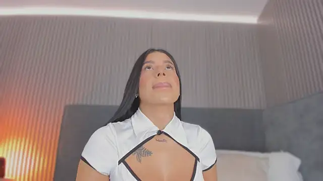 emelie 89 online show from February 4, 12:33 pm