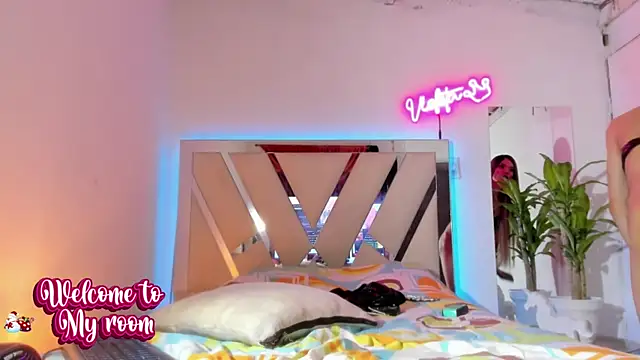 Snapshot of violeta_prince chatting on December 17, 7:50 am violeta prince online show from December 17, 7:50 am