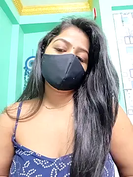 Snapshot of Monalisa_Singh chatting on May 6, 6:46 pm Monalisa Singh online show from May 6, 6:46 pm