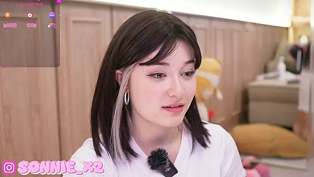 Snapshot of Sonnie_ chatting on January 18, 5:48 pm Sonnie online show from January 18, 5:48 pm