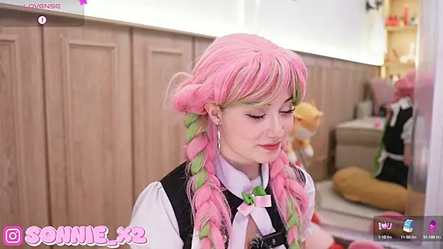 Snapshot of Sonnie_ chatting on February 11, 11:43 am Sonnie online show from February 11, 11:43 am