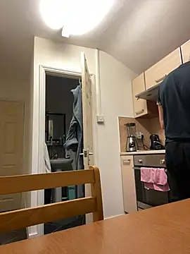 Snapshot of Yourhotboy_42 chatting on February 26, 8:22 pm Yourhotboy 42 online show from February 26, 8:22 pm