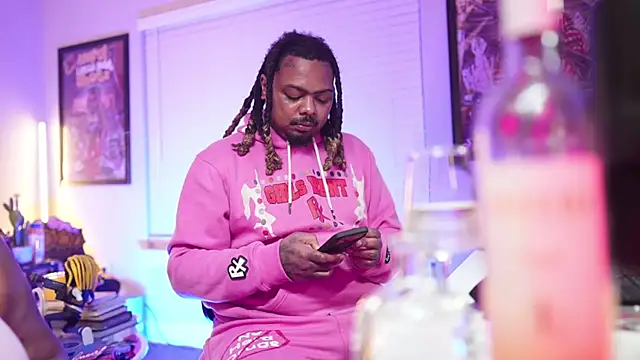 4EVAGLACIERS online show from September 29, 3:33 am