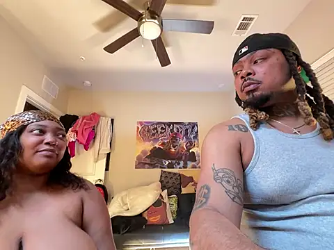 4EVAGLACIERS online show from February 17, 6:10 am