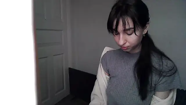 Snapshot of ElizaSwon chatting on September 24, 2:42 pm ElizaSwon online show from September 24, 2:42 pm