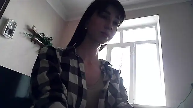 Snapshot of ElizaSwon chatting on May 6, 3:06 pm ElizaSwon online show from May 6, 3:06 pm