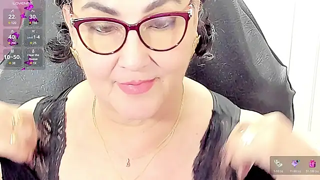 cataleya mom online show from April 12, 8:19 am