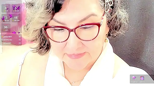 cataleya mom online show from April 21, 5:50 pm