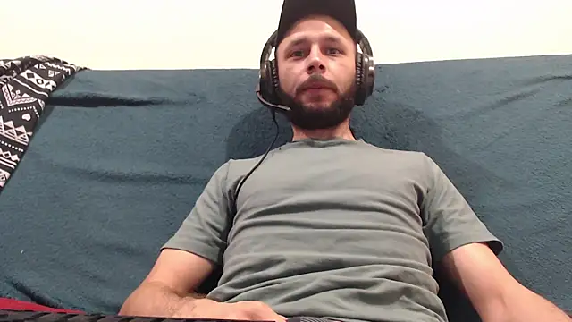 henryaxe online show from March 13, 7:39 pm