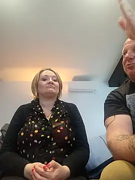 lady charlyne online show from April 15, 6:26 pm