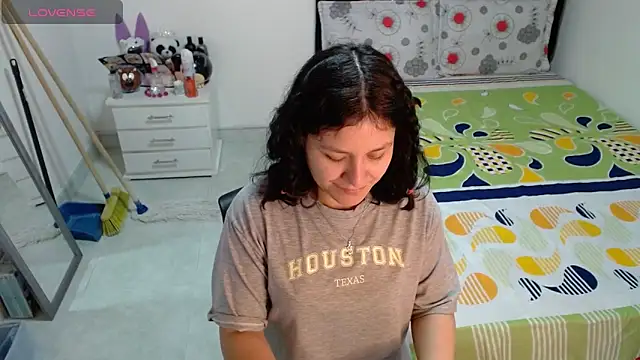 soniafuckboobs online show from April 8, 12:27 pm