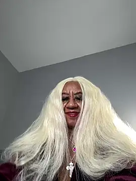 BreanaDivine online show from February 16, 4:21 pm