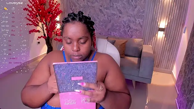 Snapshot of Rebeka_spencer chatting on March 12, 11:09 am Rebeka spencer online show from March 12, 11:09 am