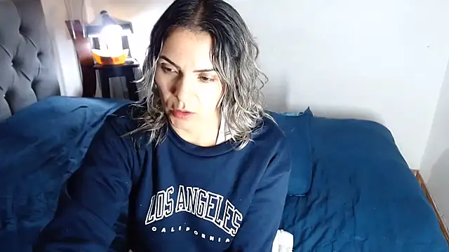 Snapshot of Chantal_hott chatting on June 26, 10:14 pm Chantal hott online show from June 26, 10:14 pm