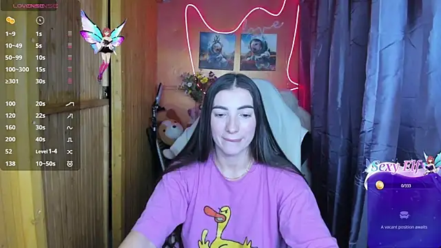 Snapshot of Fiery_Brunette_ chatting on January 24, 11:15 am Fiery Brunette online show from January 24, 11:15 am