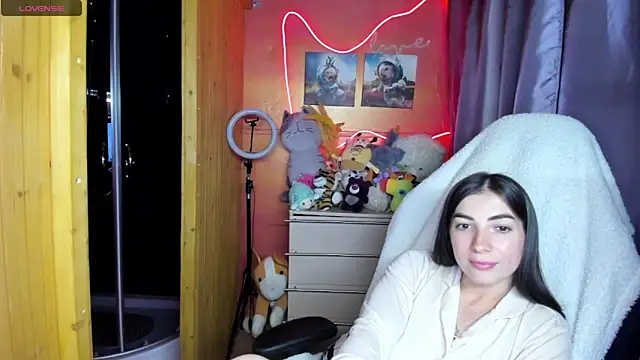Snapshot of Fiery_Brunette_ chatting on June 13, 3:48 am Fiery Brunette online show from June 13, 3:48 am