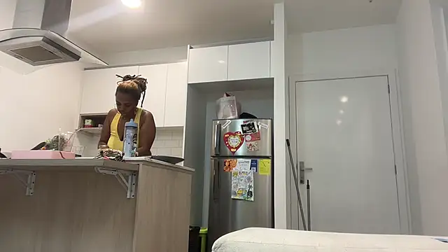 ChocolateCakeQueen online show from January 28, 2:53 am