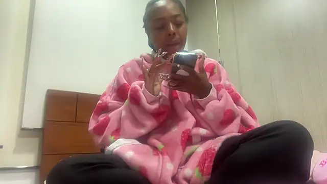 ChocolateCakeQueen online show from February 22, 2:34 am