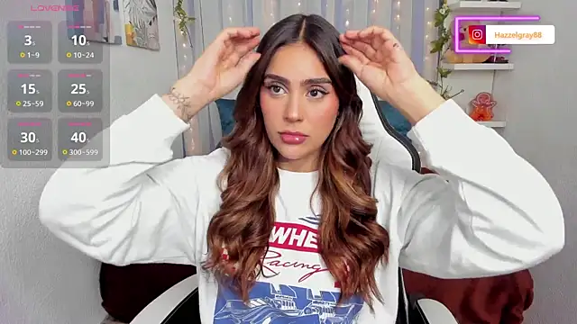 HazzelGray online show from December 5, 3:30 pm