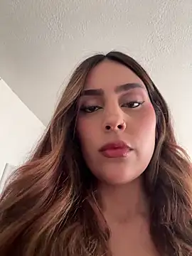 HazzelGray online show from February 4, 3:51 pm