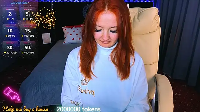 Marina Mur  online show from February 15, 3:31 pm