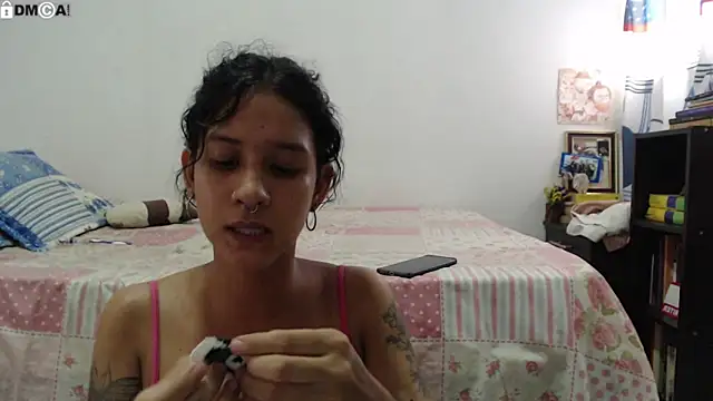 AlinaWoolf  online show from February 9, 9:41 pm