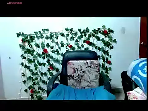 Snapshot of _samara chatting on January 17, 1:15 am samara online show from January 17, 1:15 am