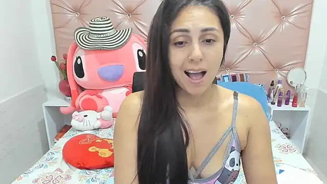 KatiaMoore online show from March 13, 12:50 am