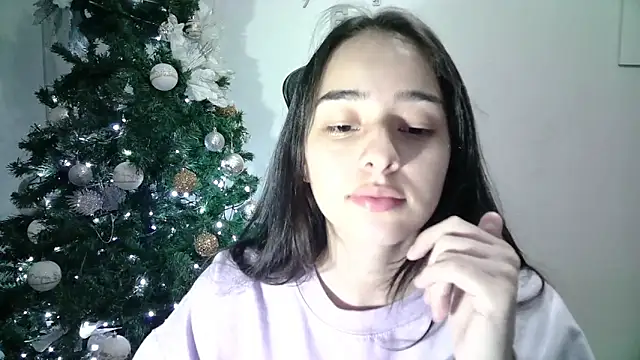 Snapshot of aineangeel chatting on January 18, 11:22 pm aineangeel online show from January 18, 11:22 pm