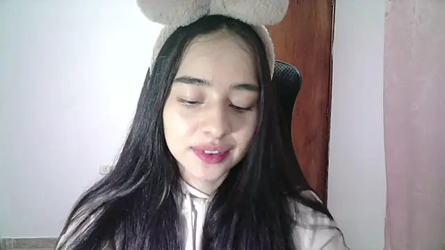 Snapshot of aineangeel chatting on September 9, 12:32 am aineangeel online show from September 9, 12:32 am