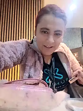 MarthinaBaker online show from April 15, 11:39 am