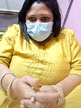 Snapshot of kunjan789 chatting on January 17, 1:36 am kunjan789 online show from January 17, 1:36 am