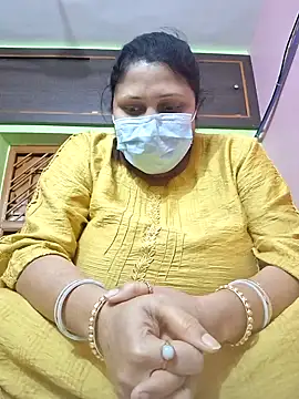 Snapshot of kunjan789 chatting on January 20, 2:43 am kunjan789 online show from January 20, 2:43 am