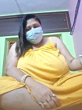 Snapshot of kunjan789 chatting on March 18, 1:32 am kunjan789 online show from March 18, 1:32 am