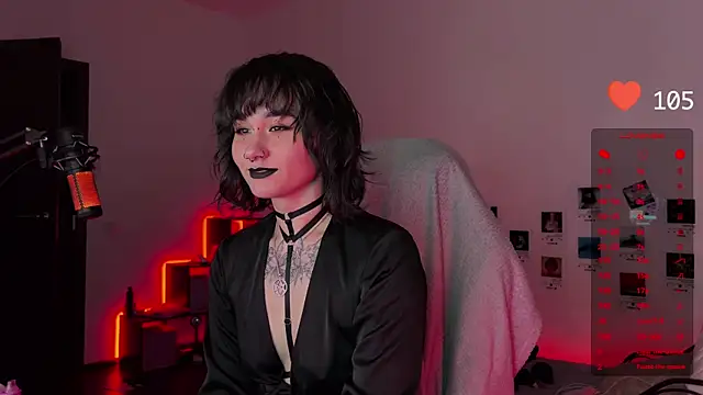 Snapshot of deadlysweet chatting on March 1, 11:37 pm deadlysweet online show from March 1, 11:37 pm