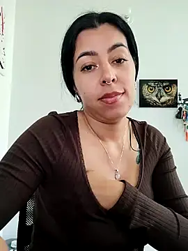 Emily Wane online show from February 9, 5:39 pm